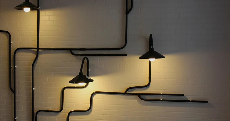 Fixation murale : ce que j’ai appris en cassant un placo